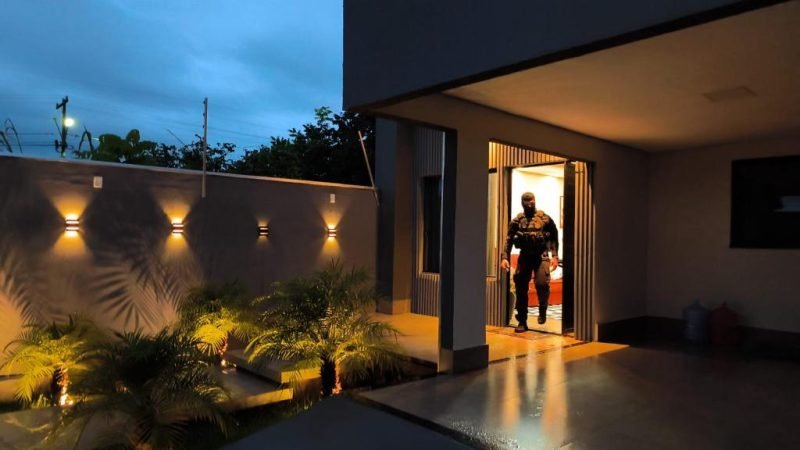Operação Speakeasy: Polícia Civil de MT Desarticula Esquema de Lavagem de R$ 200 Milhões Para Facção Criminosa e Bloqueia Bens em Cinco Estados