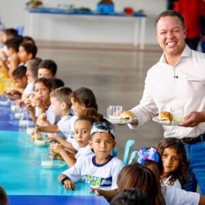 Rondonópolis Inova com Dia de Lanche Especial na Merenda Escolar do Município