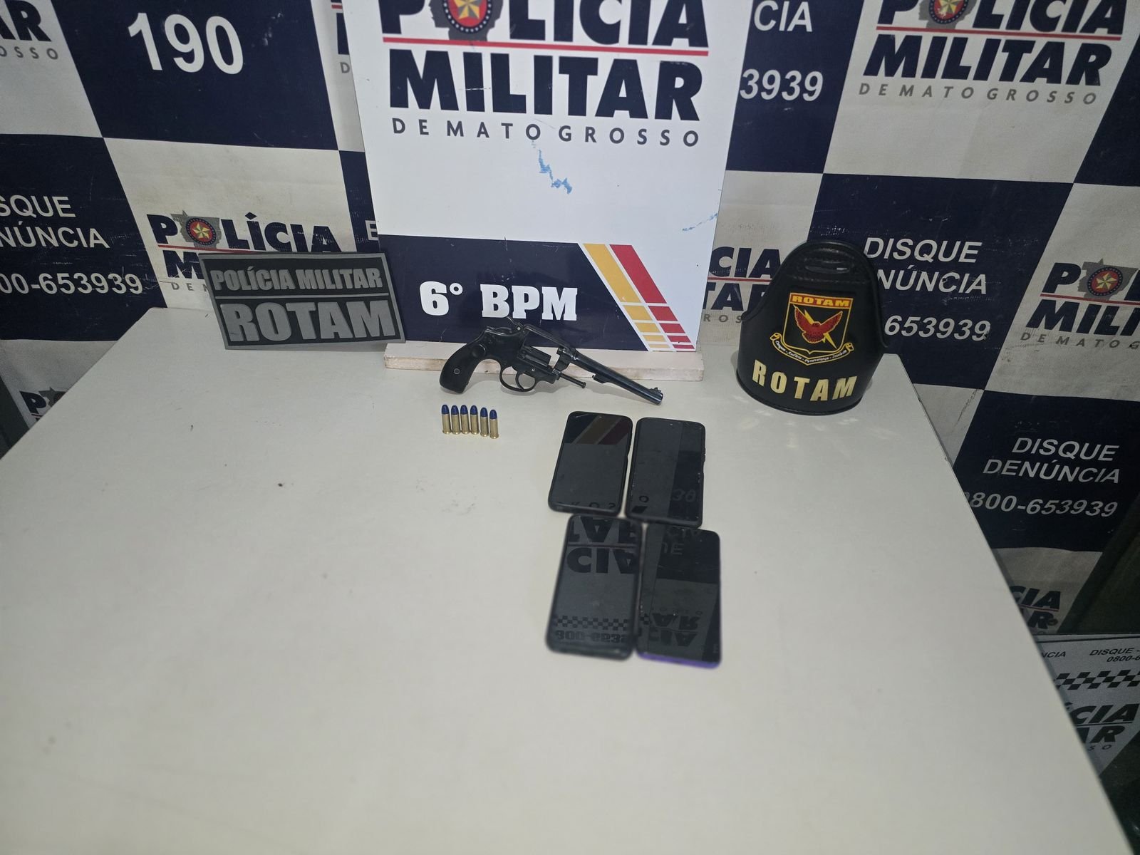 Polícia Militar captura cinco suspeitos de homicídio e apreende arma em Cáceres