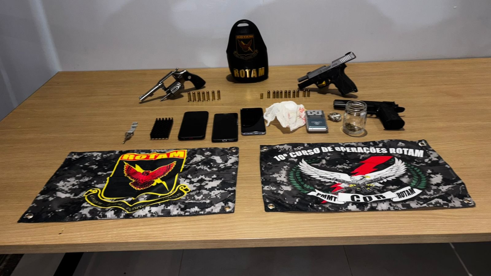 Operação Território Livre: Rotam apreende drogas e armas em Pontes e Lacerda