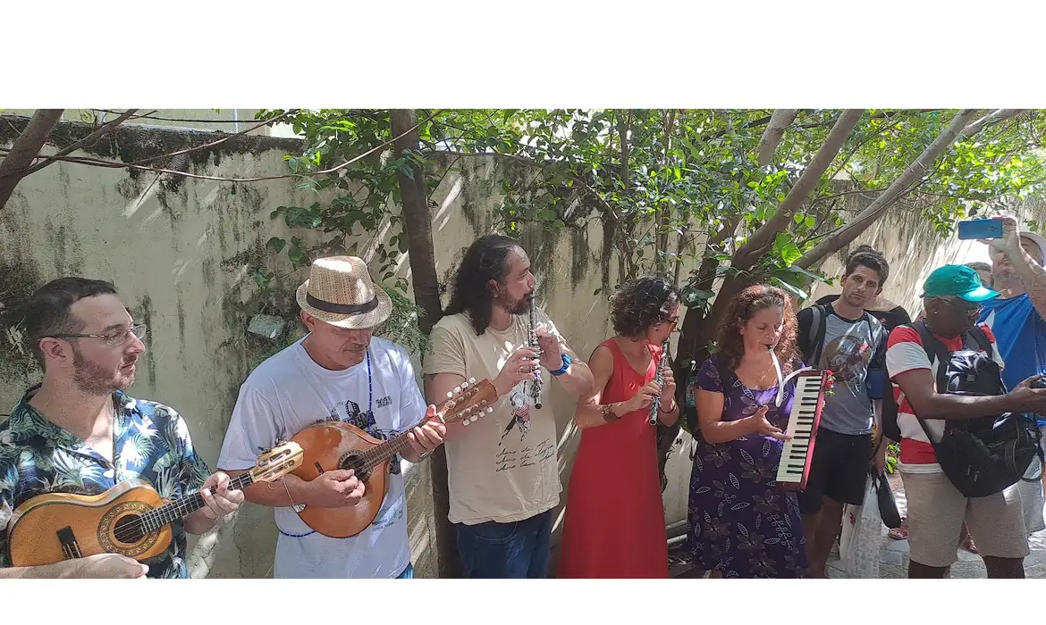 várias instituições culturais da zona da Leopoldina. “São várias mãos, cada uma