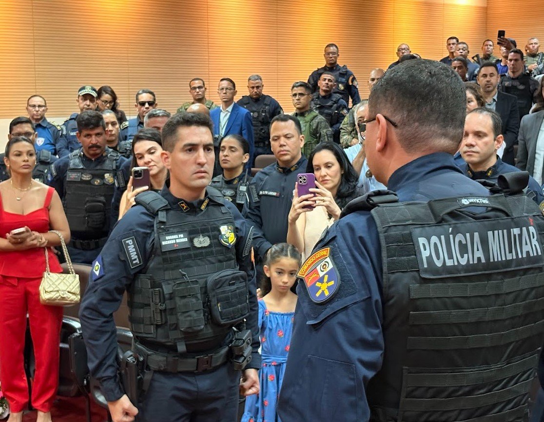 Mudança de comando no 2º Comando Regional da Polícia Militar em Várzea Grande