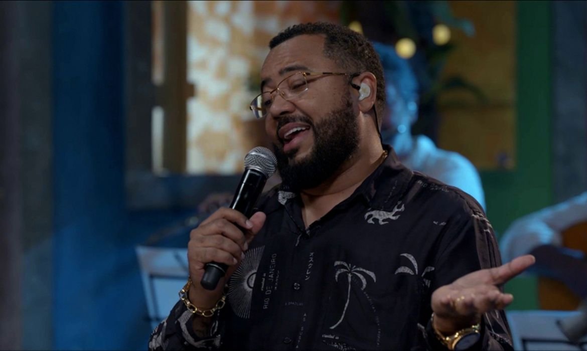 Dudu Nobre é o convidado especial do Samba na Gamboa neste domingo