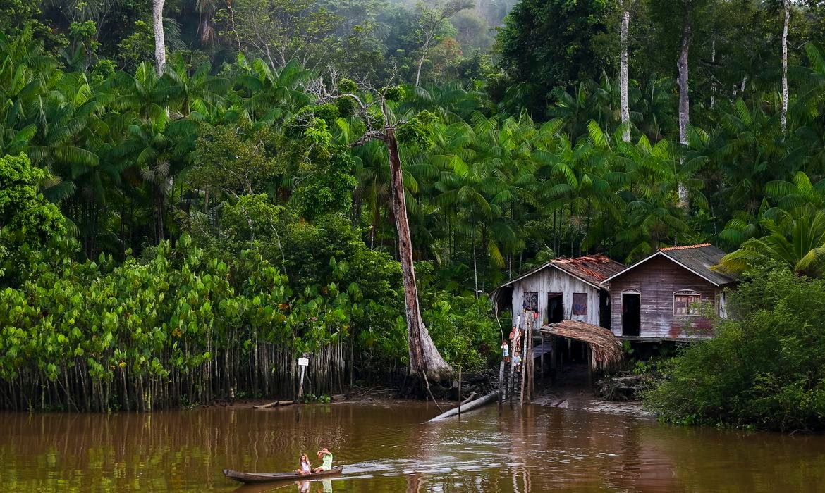 Tratamento gratuito para doenças negligenciadas avança no Amazonas