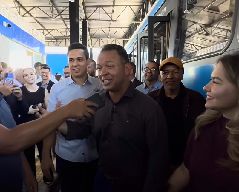 Prefeito de Rondonópolis surpreende com tarifa de ônibus a R$ 2 durante inauguração do novo terminal