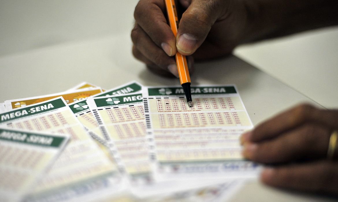 Mega-sena acumula novamente e prêmio principal chega a R$ 65 milhões