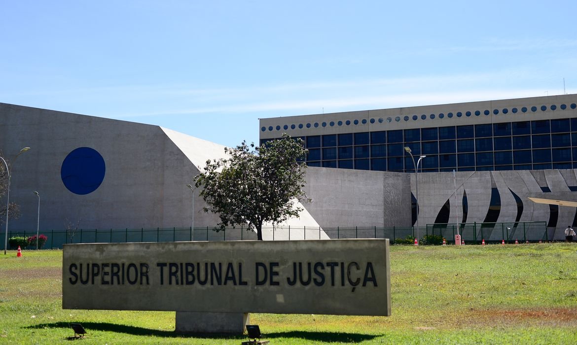 STJ investiga fraudes em processos com uso de inteligência artificial