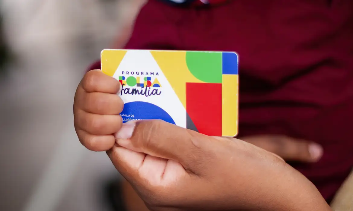 Caixa Econômica inicia pagamento do Bolsa Família para beneficiários com NIS final 9