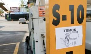 Petrobras anuncia ajuste no preço do diesel para R$ 1,12 por litro