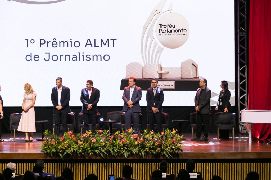 Premiação DE jornalismo destaca histórias transformadoras e convoca novos talentos