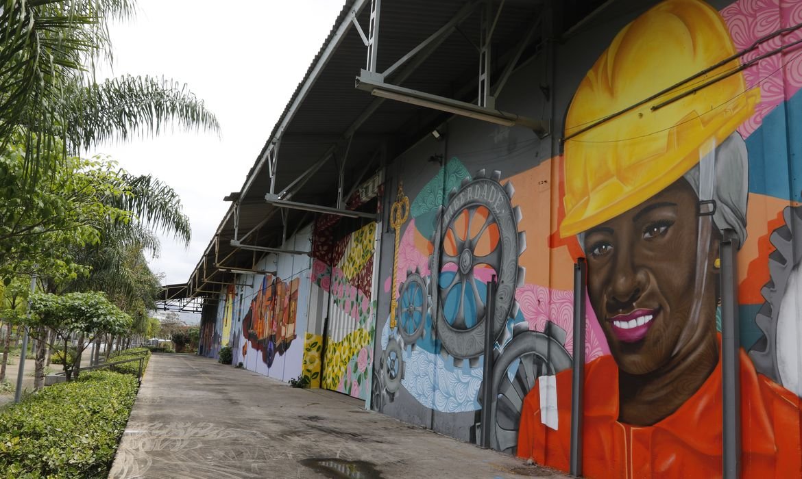 Belém inaugura museu de graffiti a céu aberto com obras de artistas locais