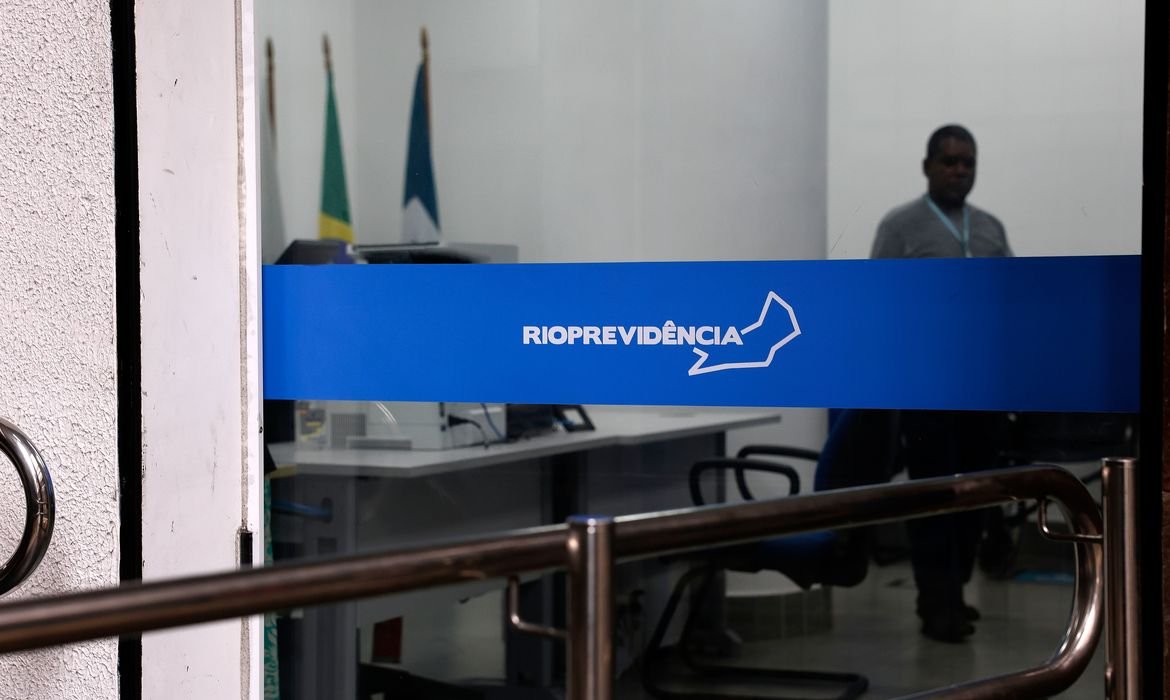 Rioprevidência destina recursos excedentes para benefícios previdenciários