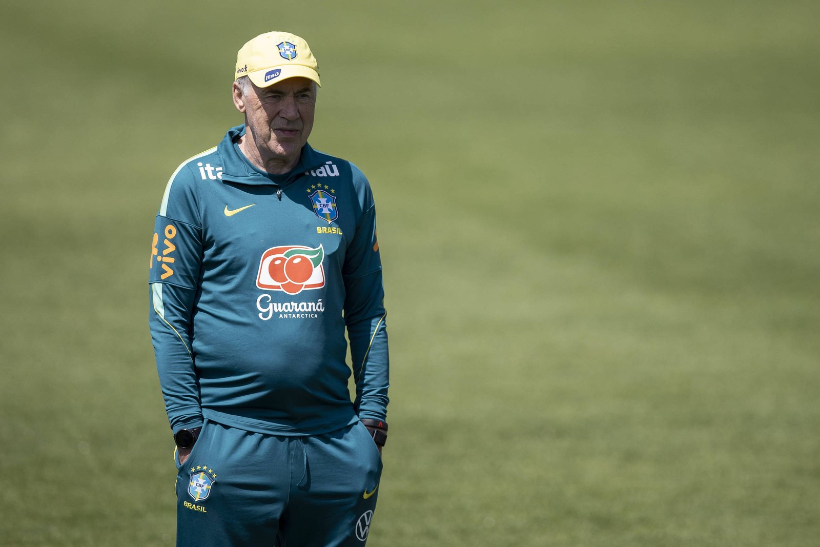 Expectativas para a Copa: Tostão analisa a seleção brasileira e suas estratégias