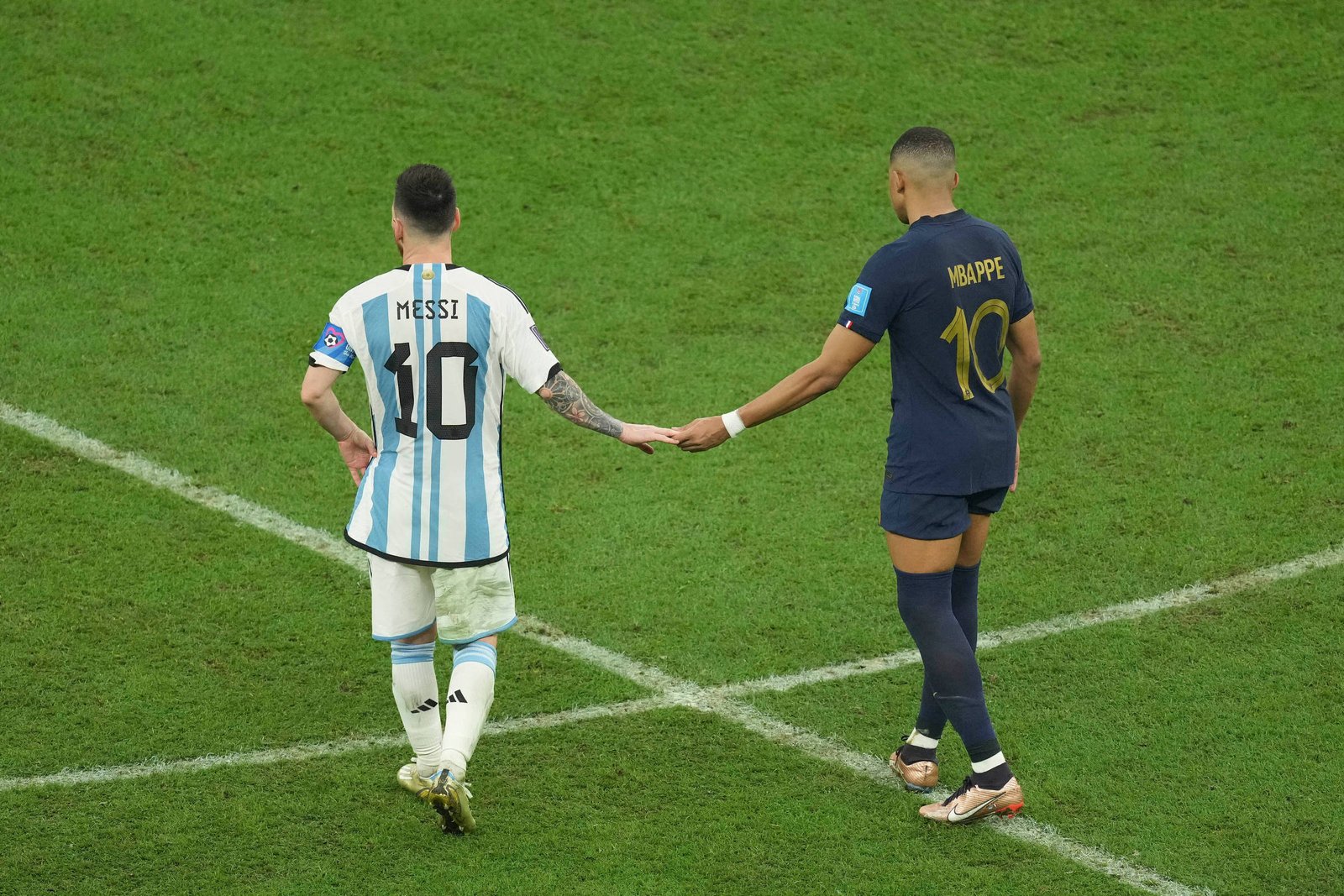 Messi e Mbappé buscam superar recorde de Klose na Copa do Mundo