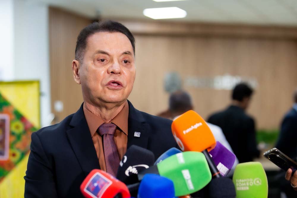 Eduardo Botelho propõe bilhete único para região metropolitana DE Cuiabá