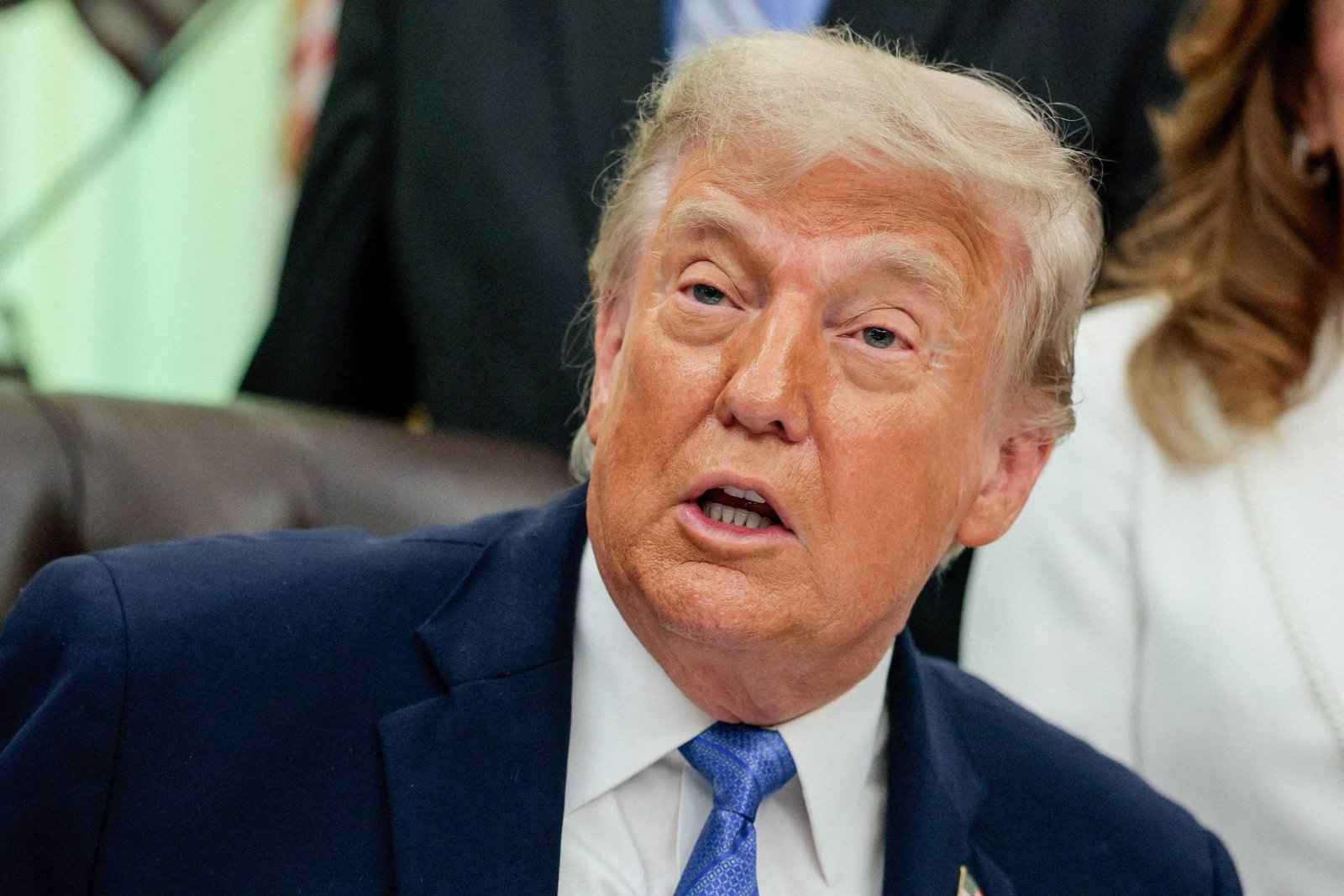 Trump e secretário de Defesa anunciam ataques aos EUA antes da execução