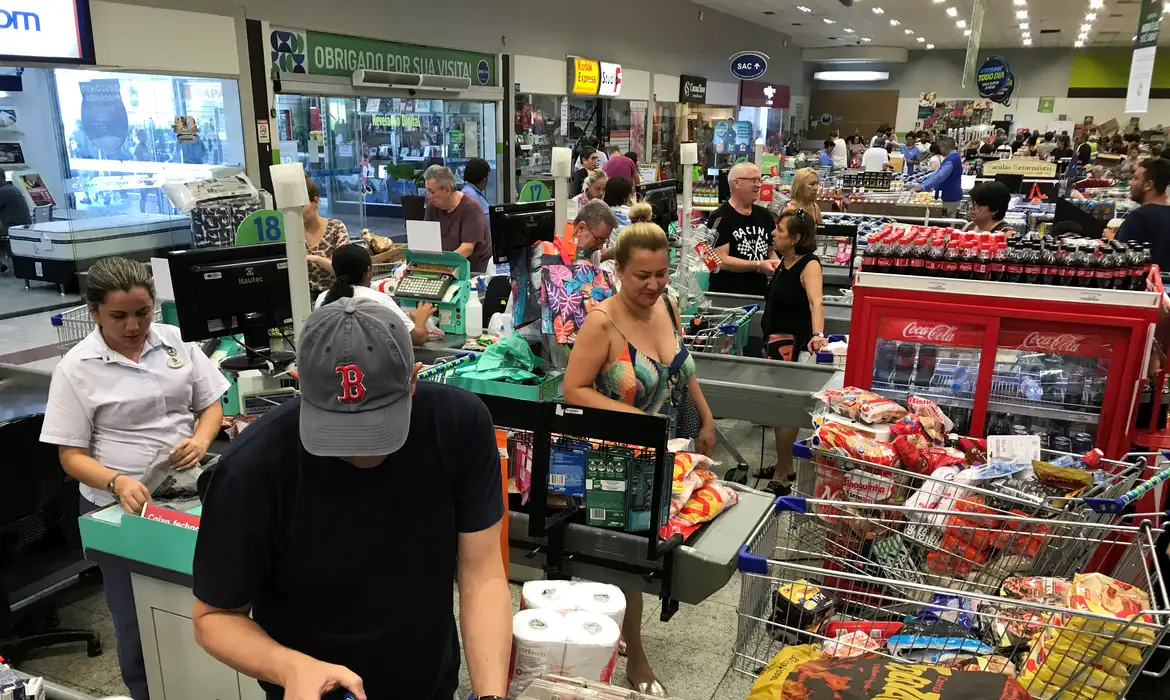 Inflação de maio atinge 0,58% e é impulsionada pelos preços dos alimentos