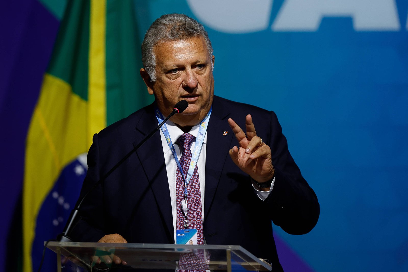 Caixa Econômica solicita ao governo federal a criação de novas diretorias e cargos