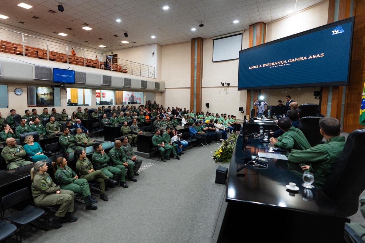 Servidores do Ciopaer recebem homenagens pelos 20 anos da instituição