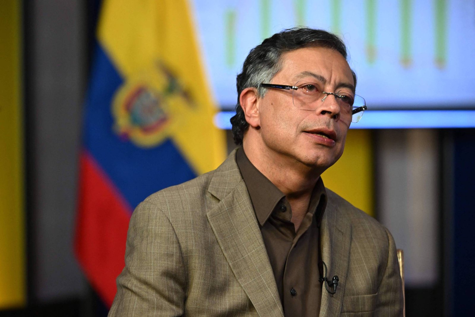 Justiça proíbe presidente da Colômbia de fazer propaganda eleitoral antes do 2º turno
