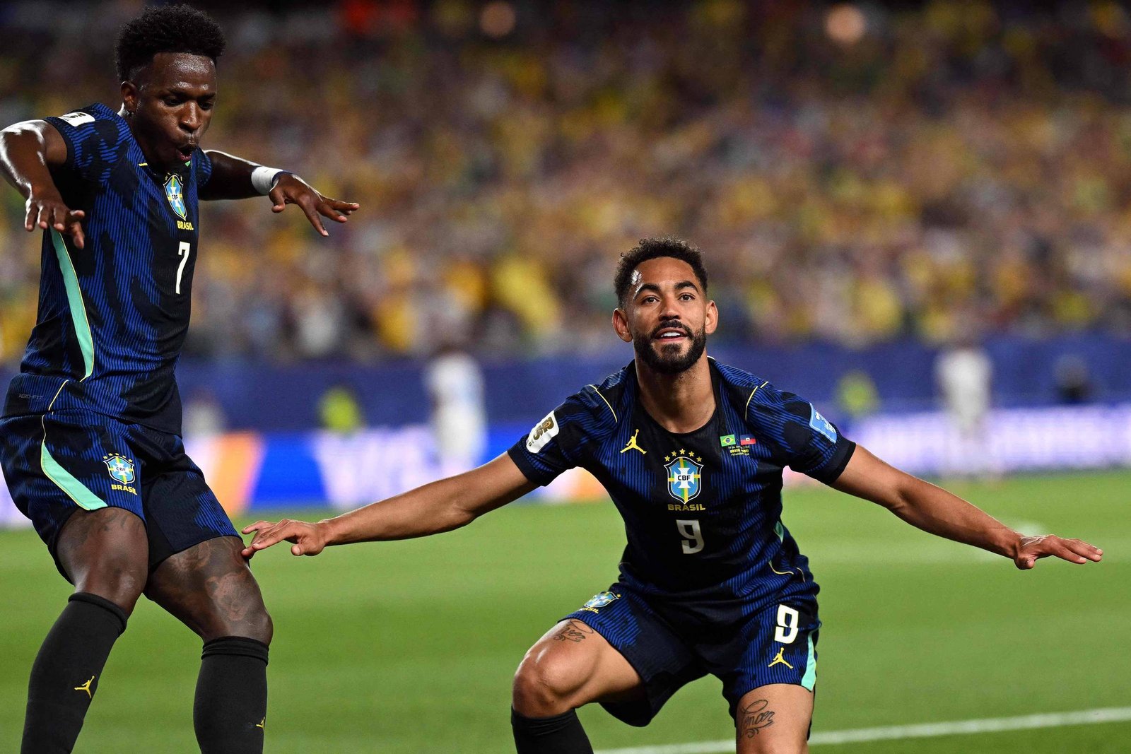 Imprensa internacional elogia atuação de Matheus Cunha e Vinicius Jr. na vitória do Brasil sobre o Haiti