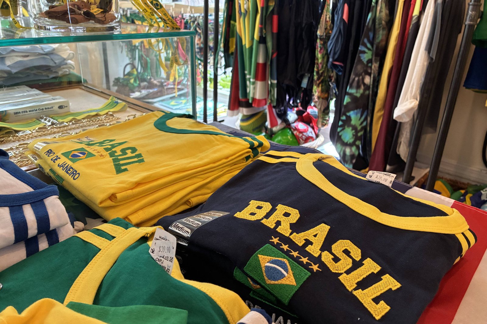 Com Copa do Mundo, lojas brasileiras em Nova York registram recorde de vendas