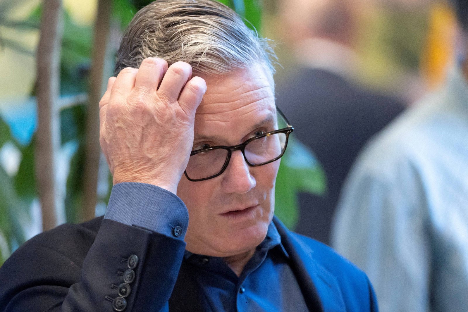 Keir Starmer reflete sobre futuro político após pressão interna e declaração de Trump