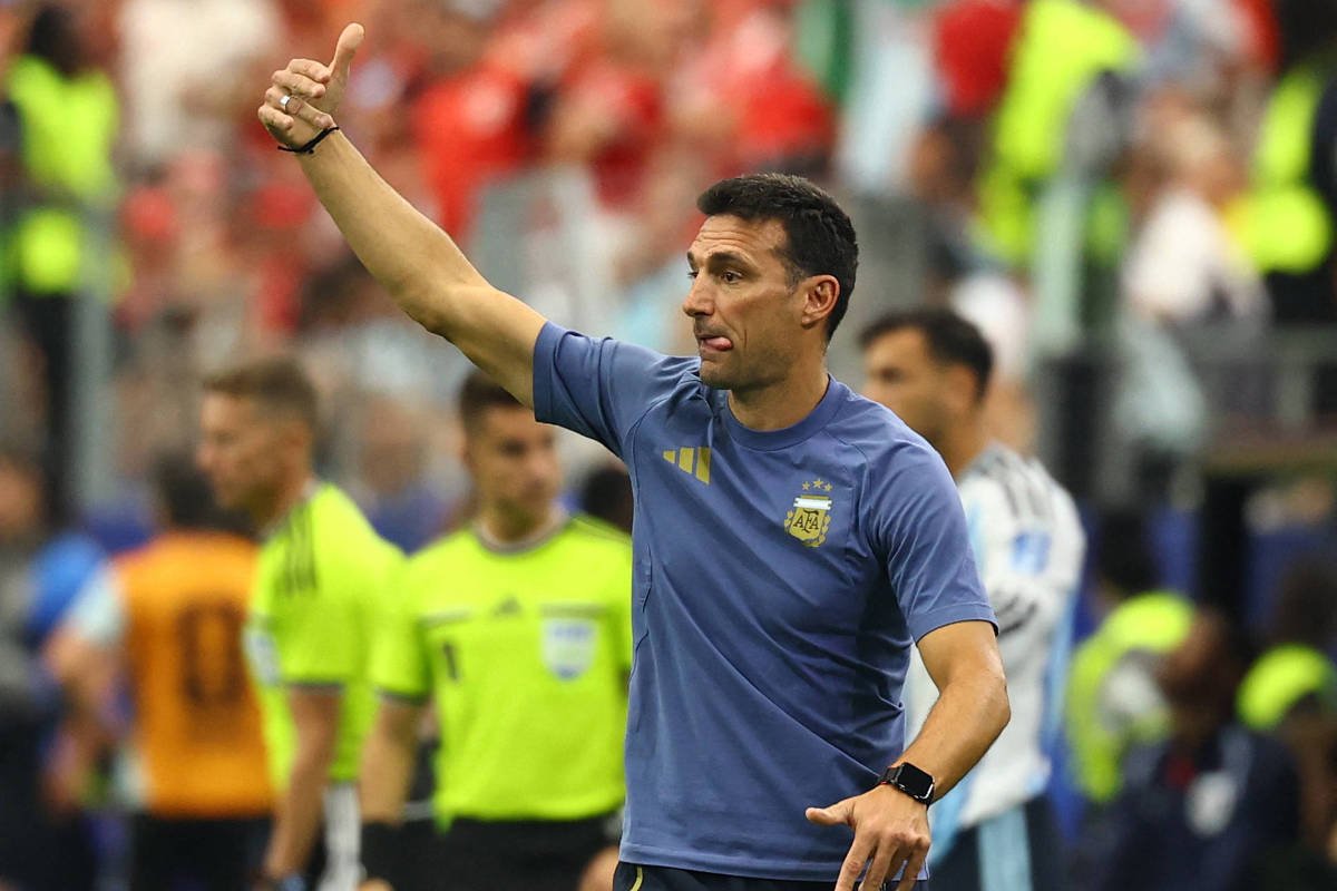 Scaloni celebra vitória da Argentina e destaca resiliência da equipe