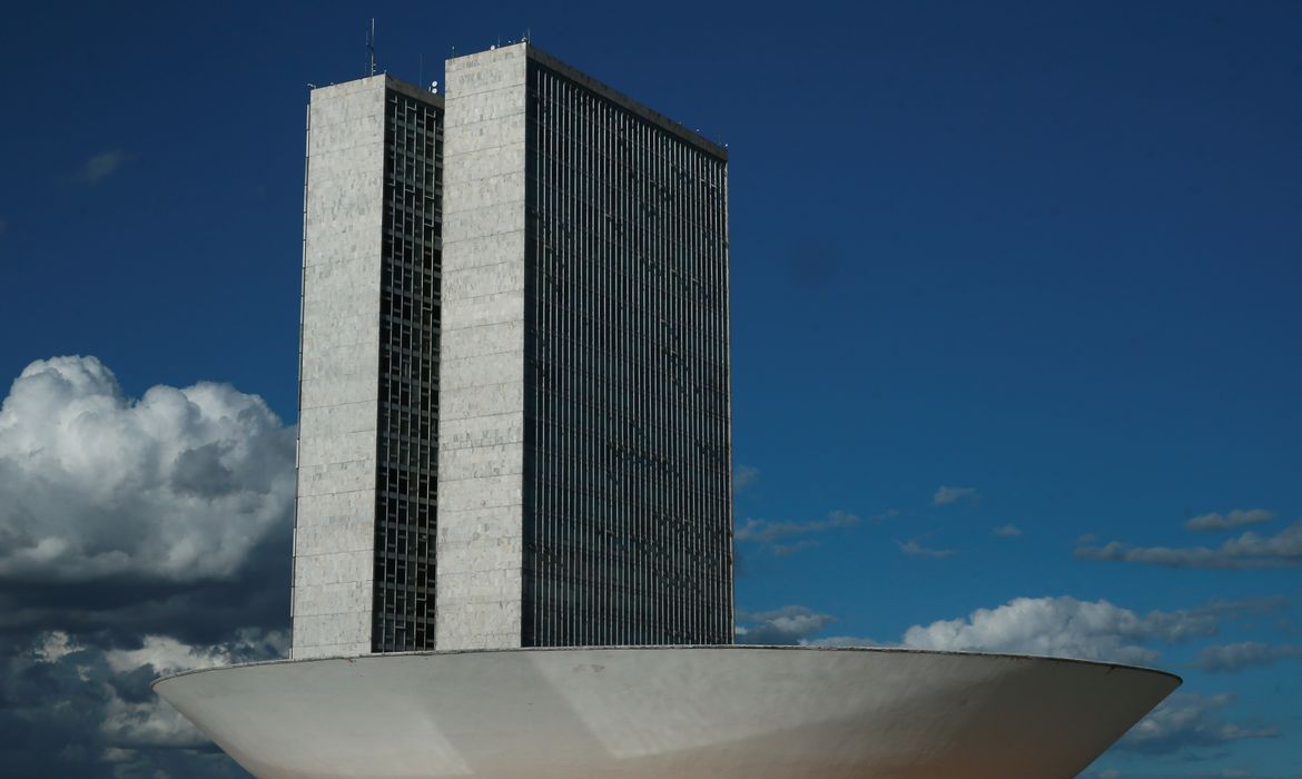 Governo apresenta projeto para aumentar limite de faturamento do MEI