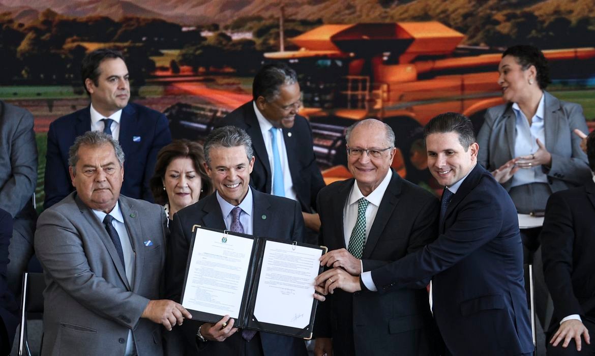 Governo federal anuncia Plano Safra 2026/2027 com investimento de R$ 525,1 bilhões