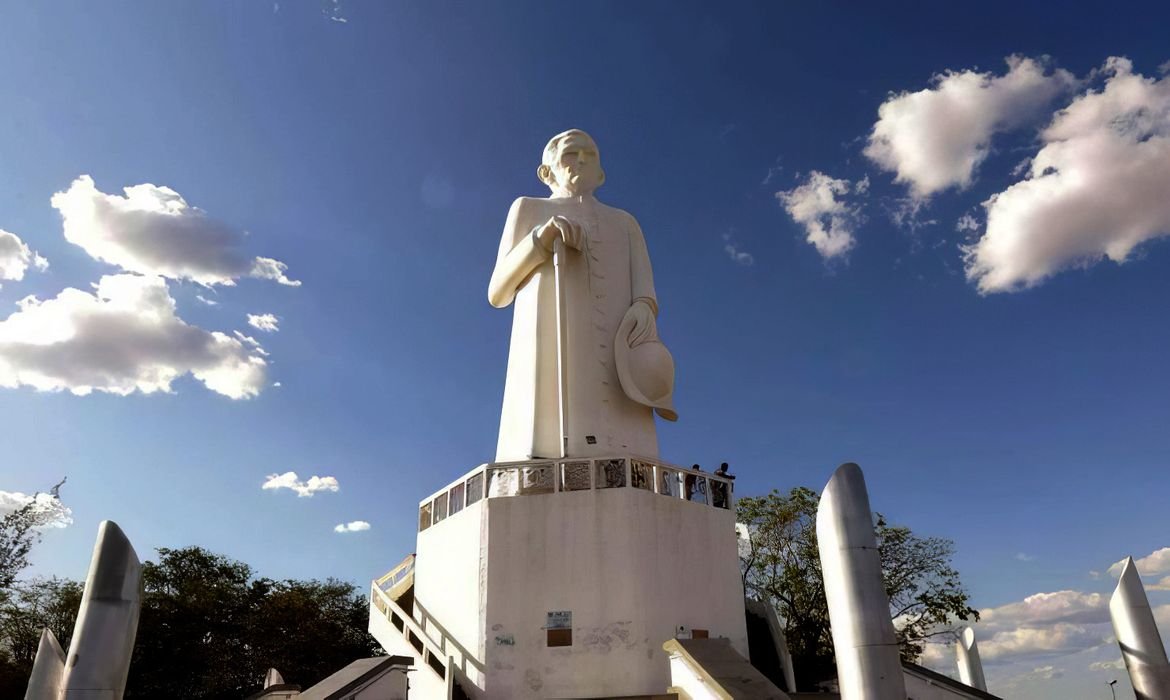 Ceará institui roteiro turístico da fé com apoio federal