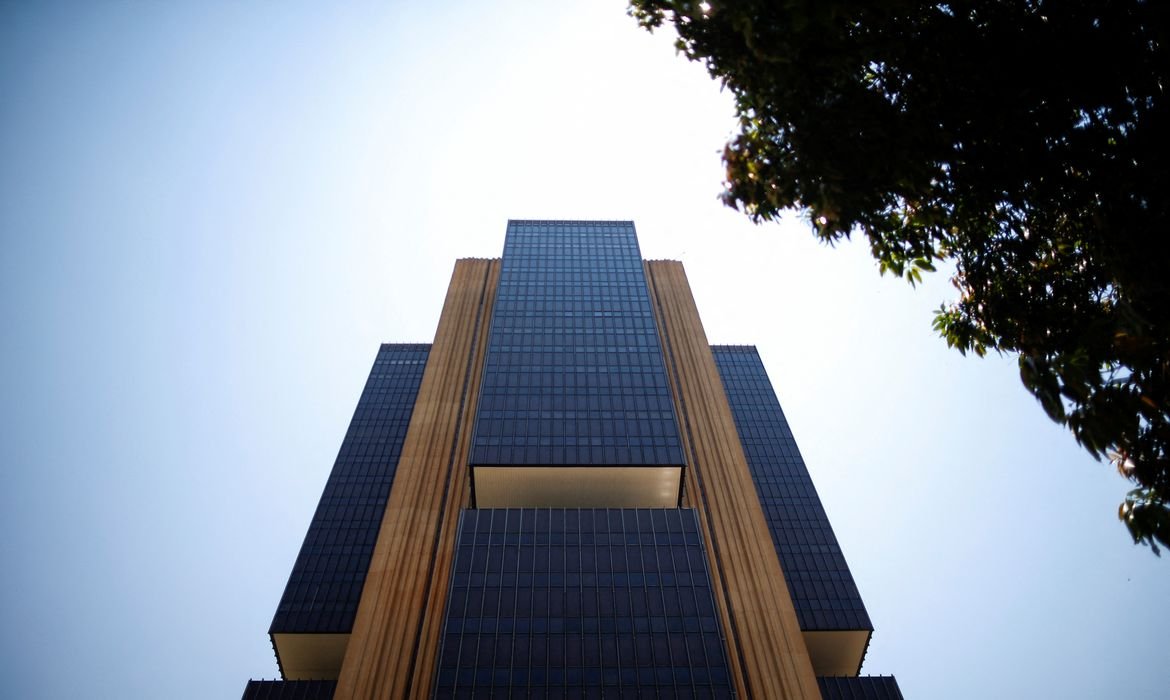 Banco Central apresenta duplicata escritural para modernizar crédito empresarial