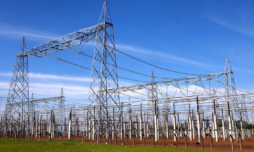 Bandeira tarifária se mantém amarela em agosto e consumidores sentirão impacto nas contas de luz