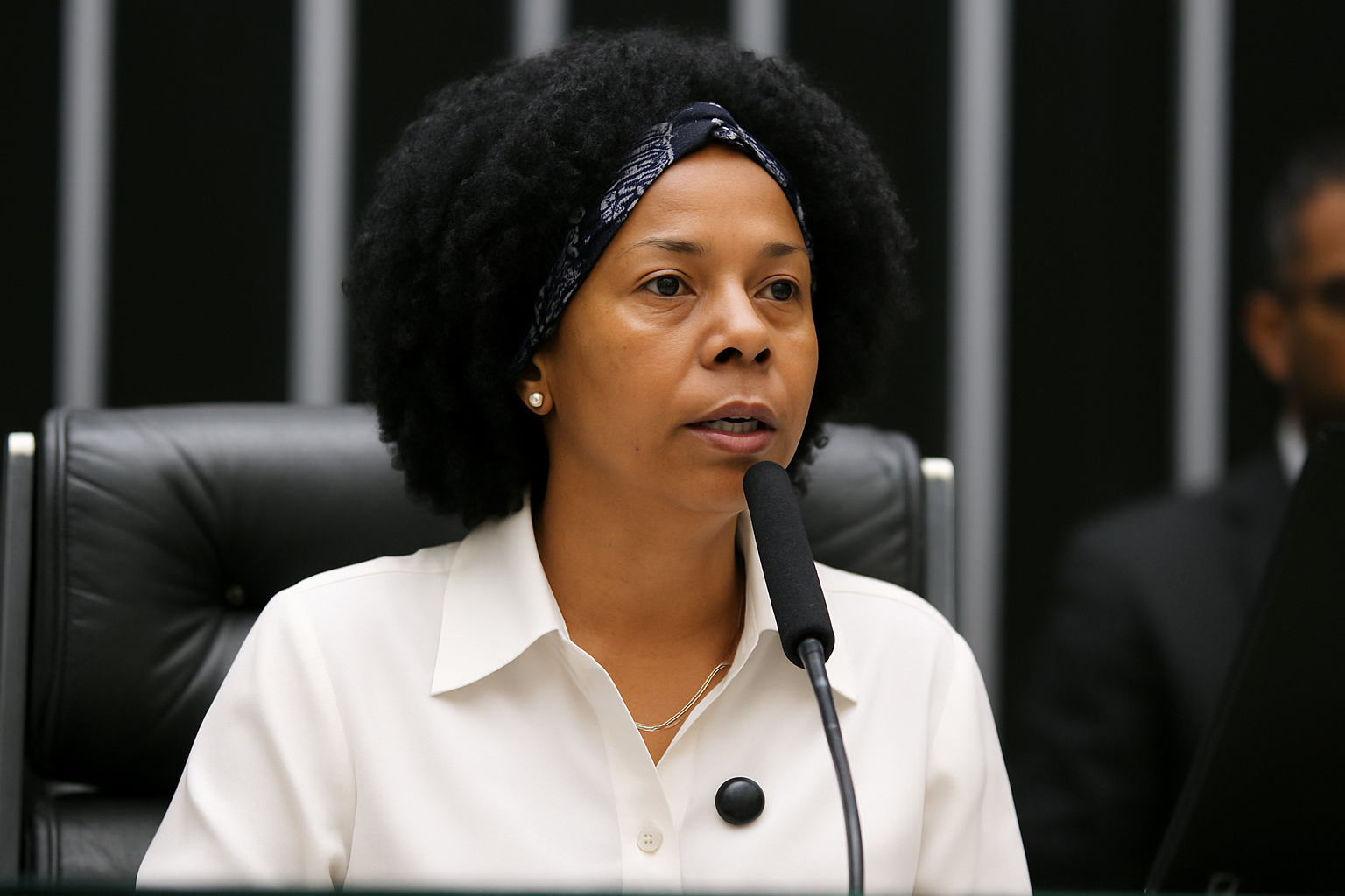 Câmara aprova projeto que institui o Setembro Dourado para conscientização sobre câncer infantil
