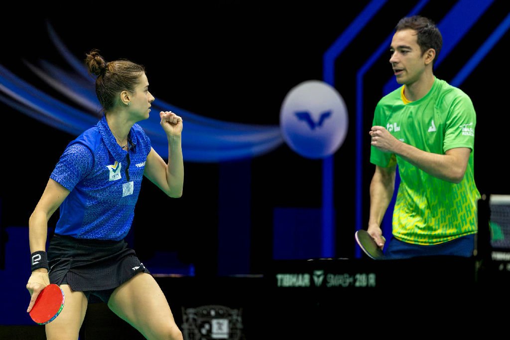 Hugo Calderano e Bruna Takahashi são superados nas duplas mistas do WTT no Brasil