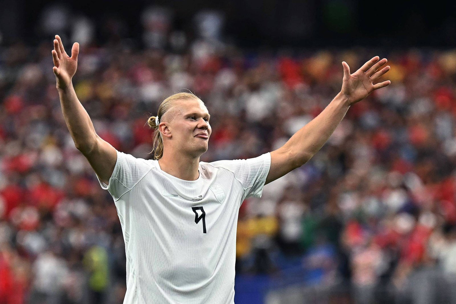 Noruega enfrenta Brasil nas oitavas da Copa; França avança com vitória sobre Suécia