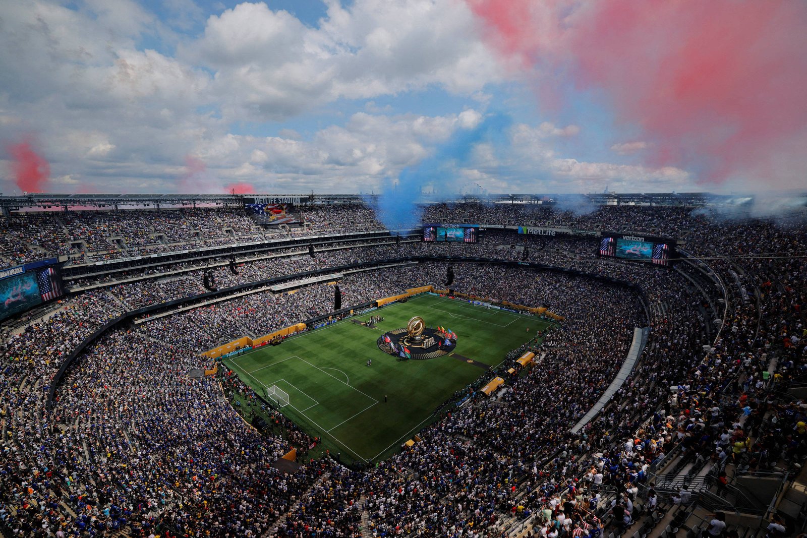 Brasil enfrenta Noruega em dia quente e com possibilidade de chuva no Metlife Stadium