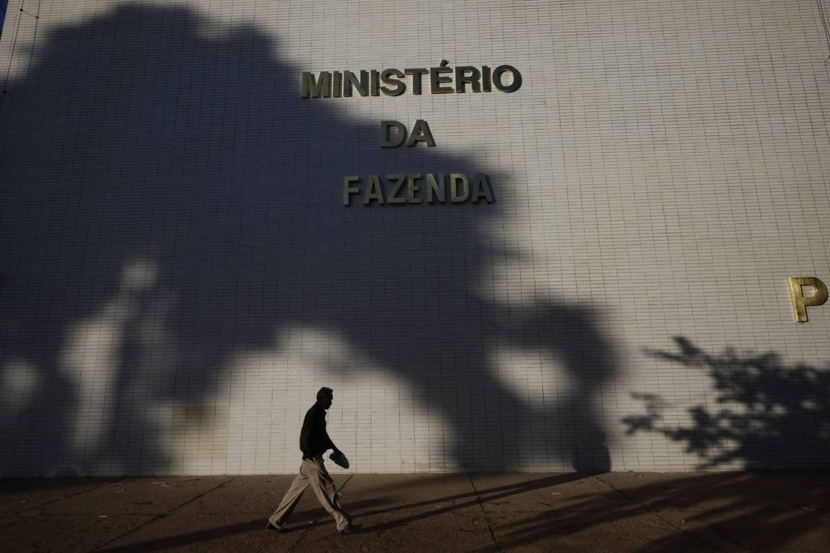 Leilão de títulos prefixados pelo Tesouro provoca alta nos juros futuros