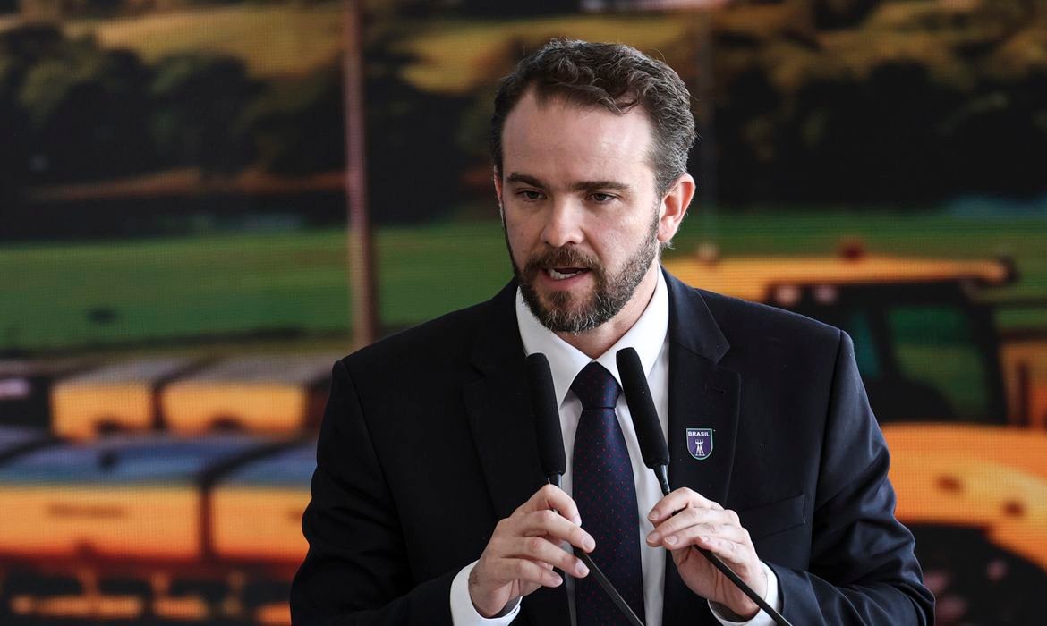 Dario Durigan aponta desafios políticos na reforma tributária