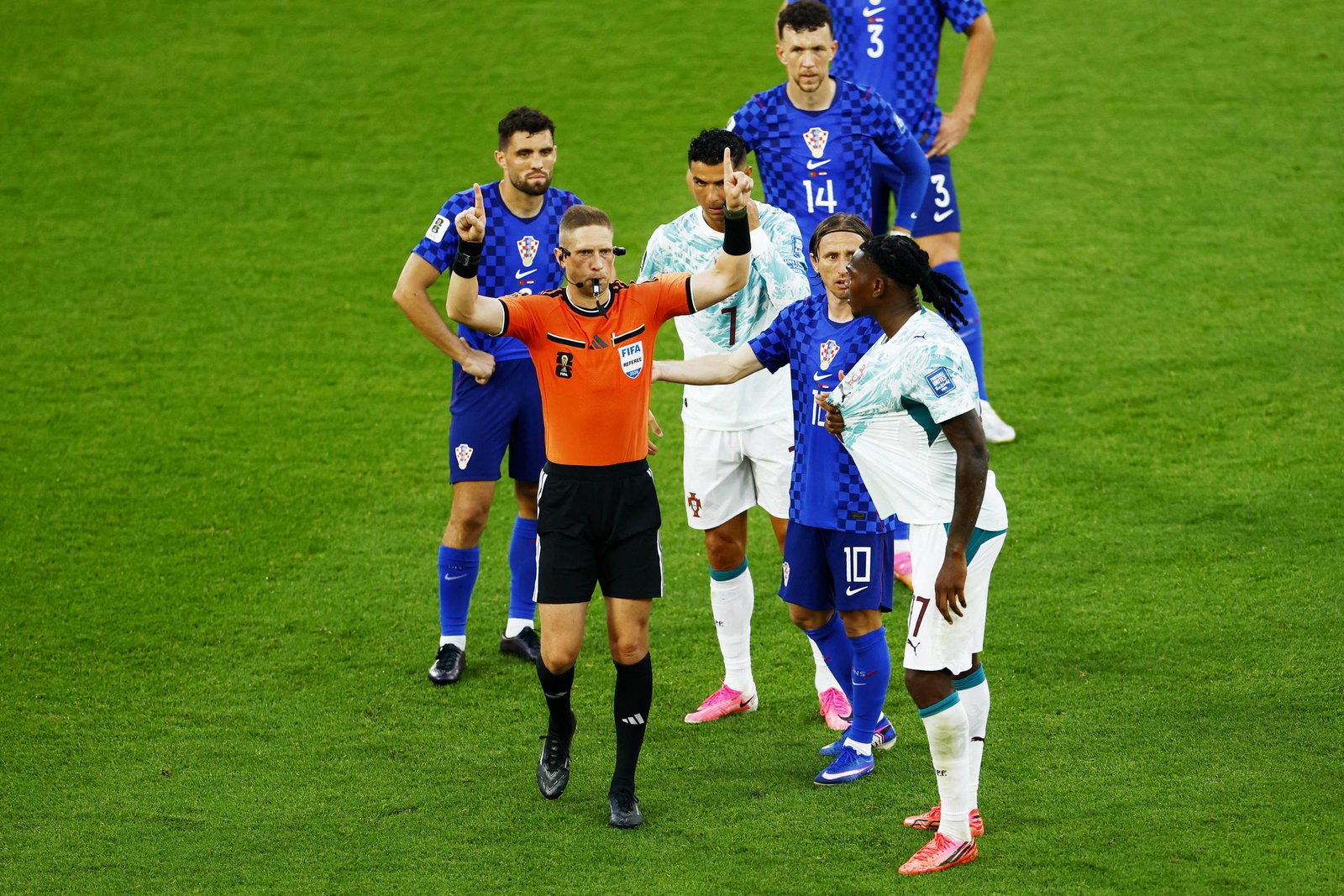 Fifa confirma anulação de gol da Croácia em meio a protestos