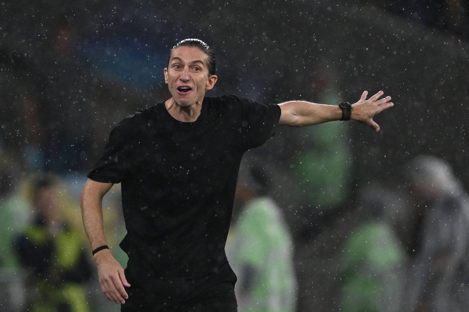 Mônaco contrata o técnico brasileiro Filipe Luís até 2028