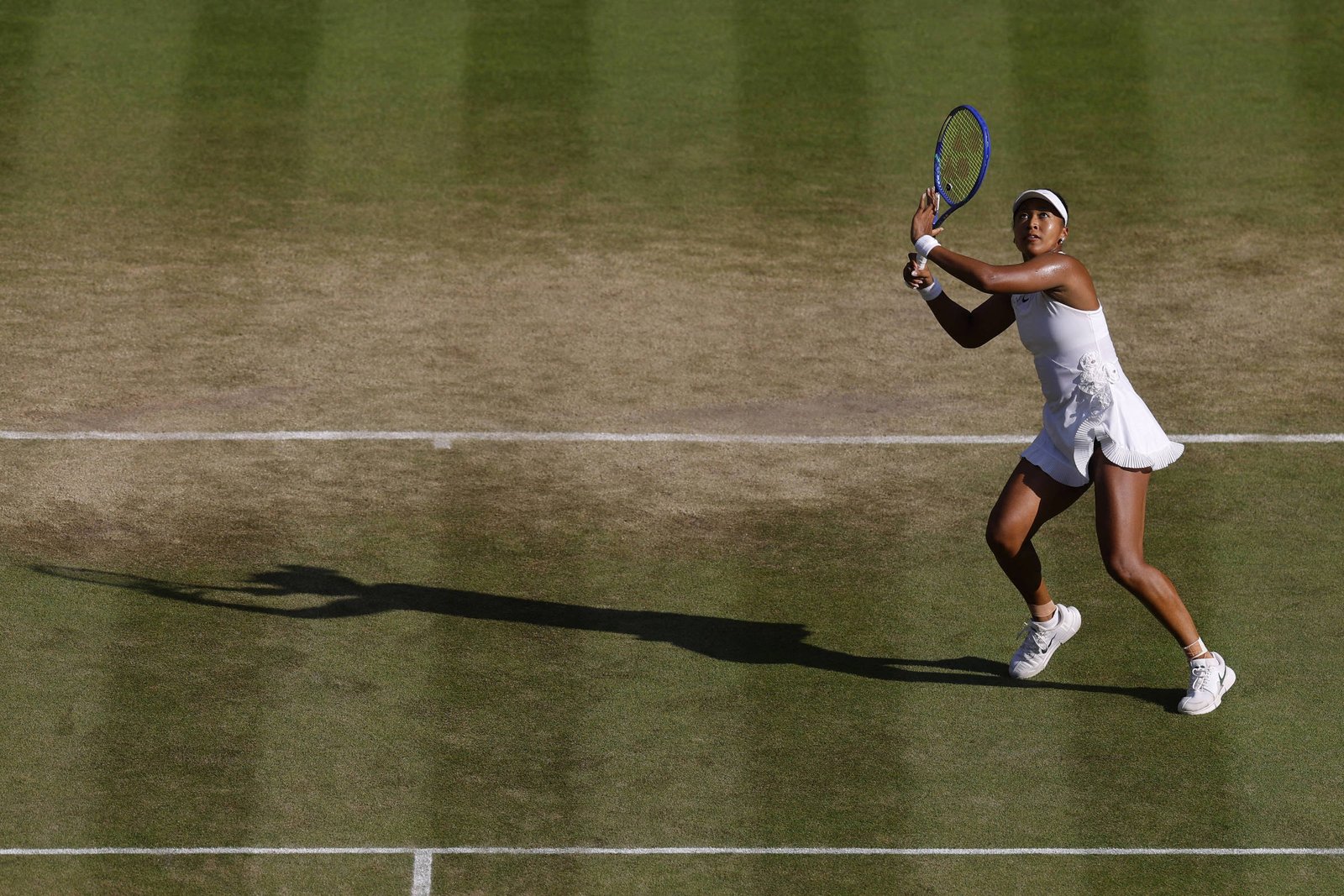Naomi Osaka brilha em Wimbledon e transforma grama em passarela