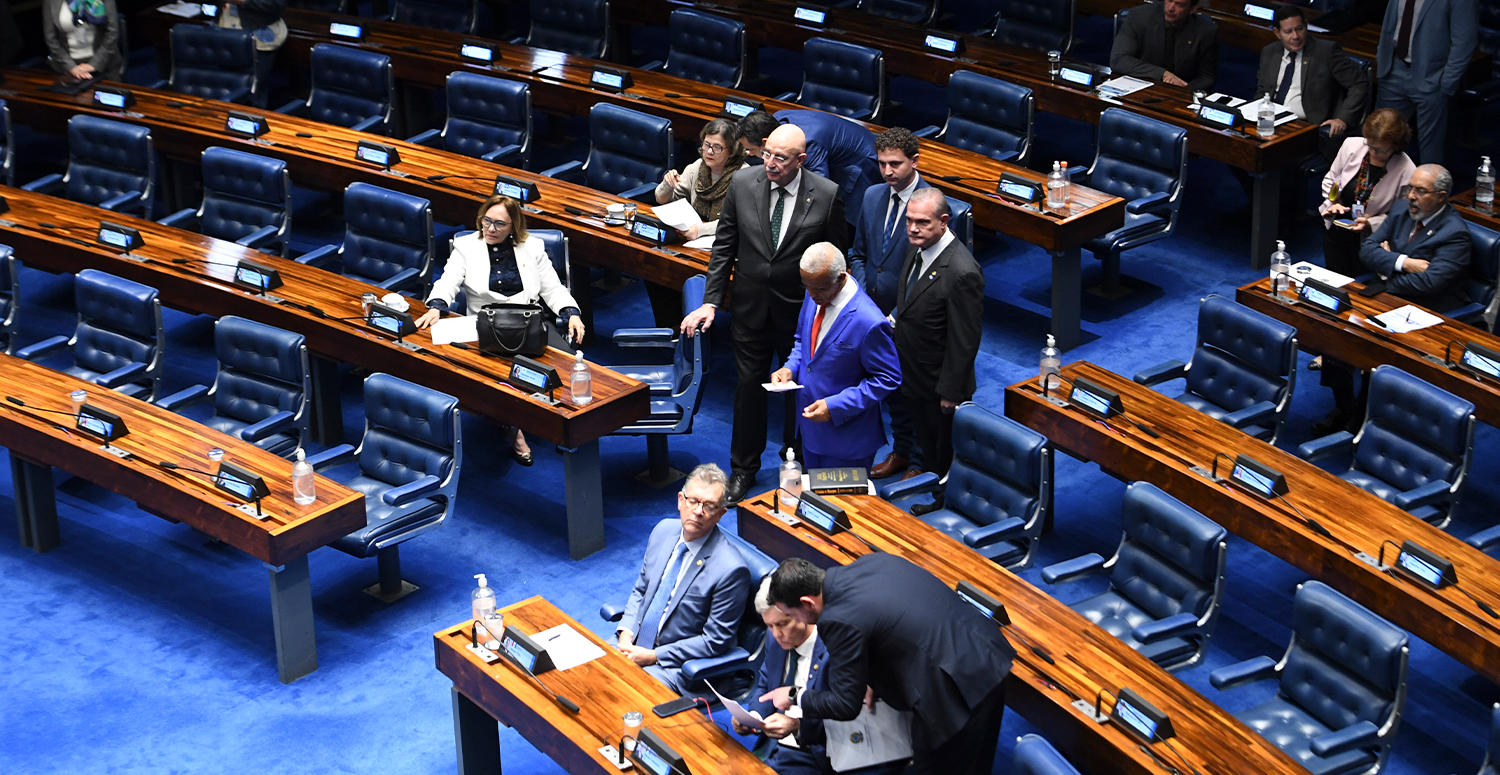 Câmara prorroga votação sobre novo teto do MEI