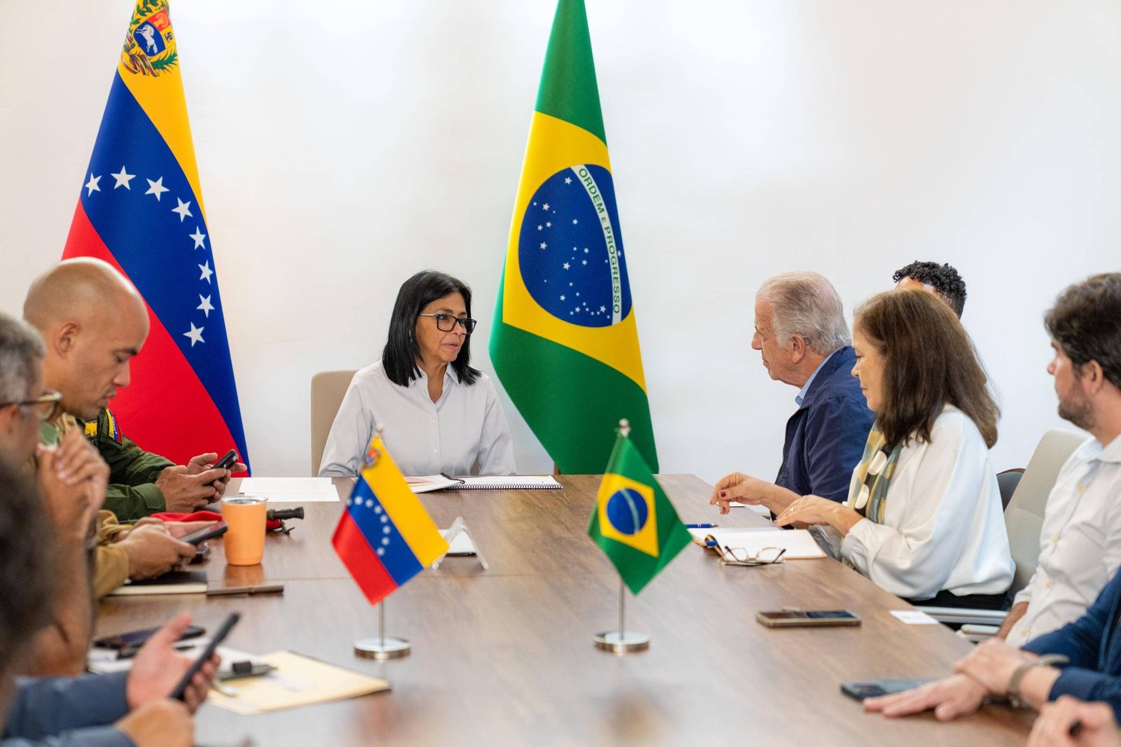 Lula reafirma apoio do Brasil à Venezuela após terremotos devastadores