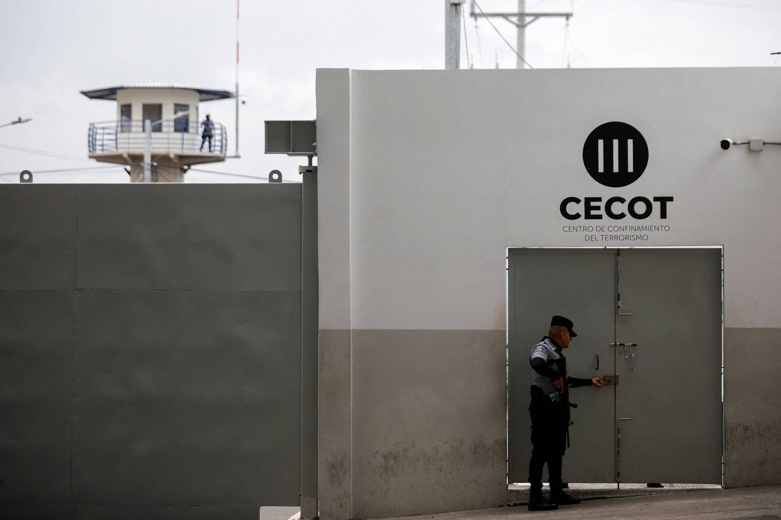 Promotoria solicita penas severas para líderes de gangue em El Salvador