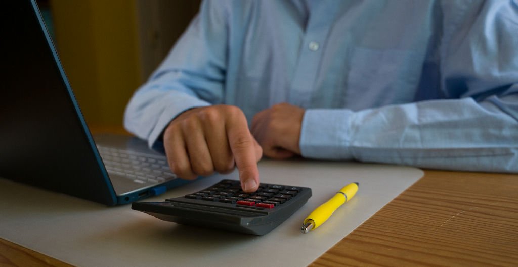 Endividamento e apostas: empresas em alerta com novas tendências