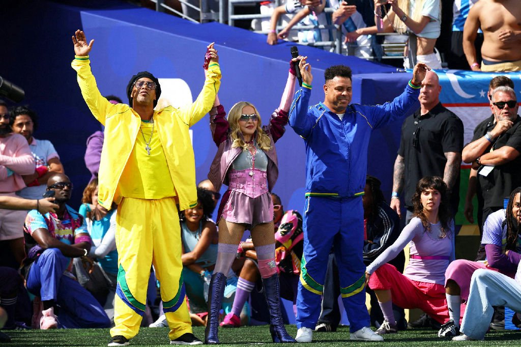 O show do intervalo da Copa do Mundo: um espetáculo surreal que uniu o mundo em perplexidade
