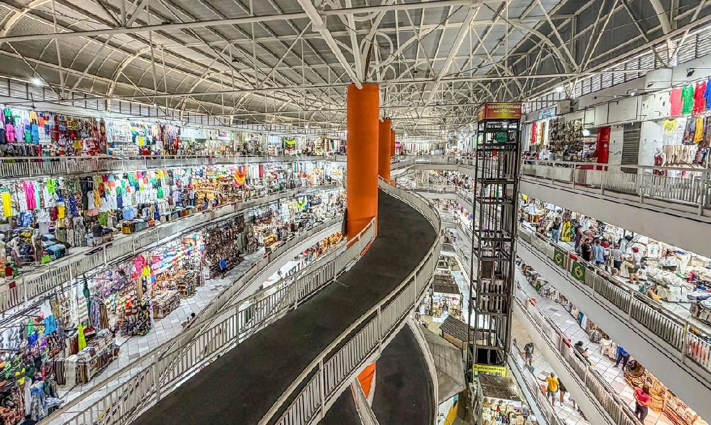 Novo acordo regulamenta funcionamento do comércio em feriados