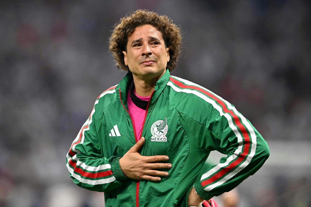 Guillermo Ochoa anuncia aposentadoria após sexta Copa do Mundo