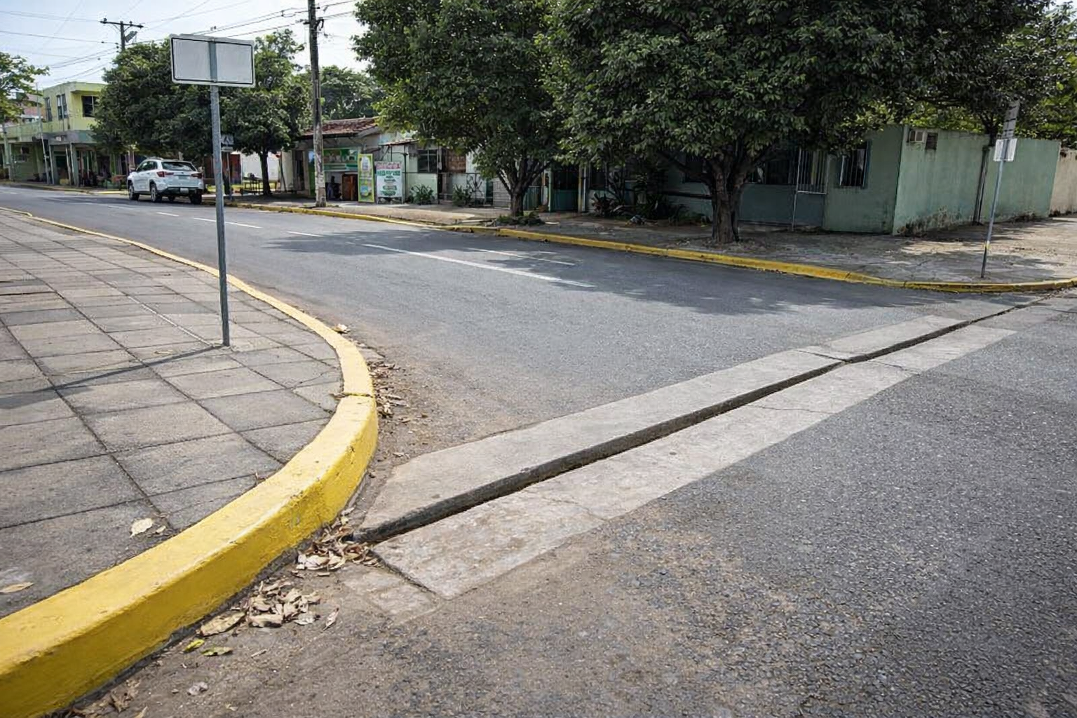 Rondonópolis avança na recuperação de canaletas e melhora trafegabilidade